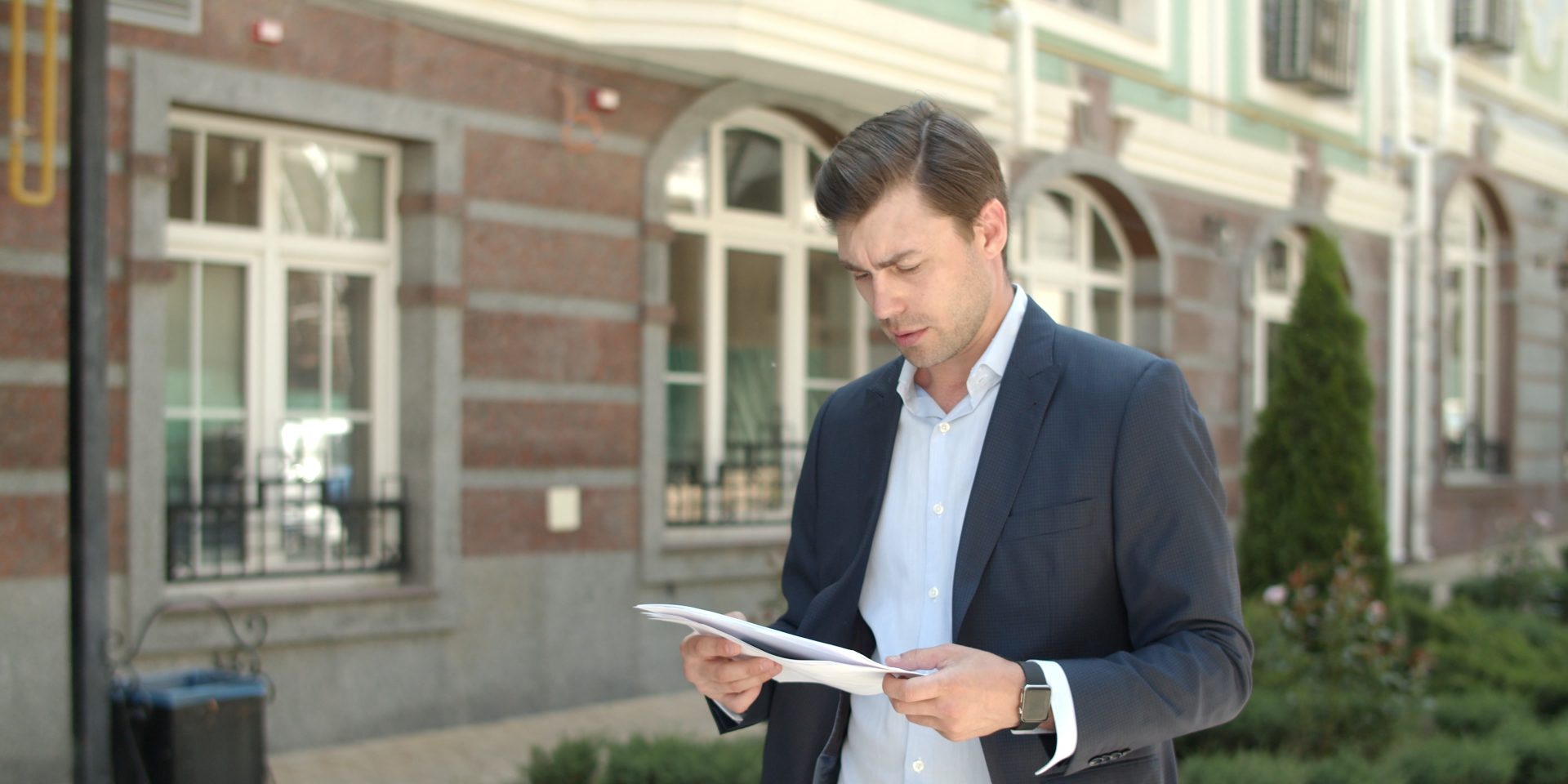 Nevada real estate investor reviewing a wholesale property contract