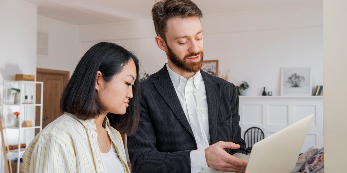 Nevada real estate attorney explaining mechanic's lien laws to a homeowner