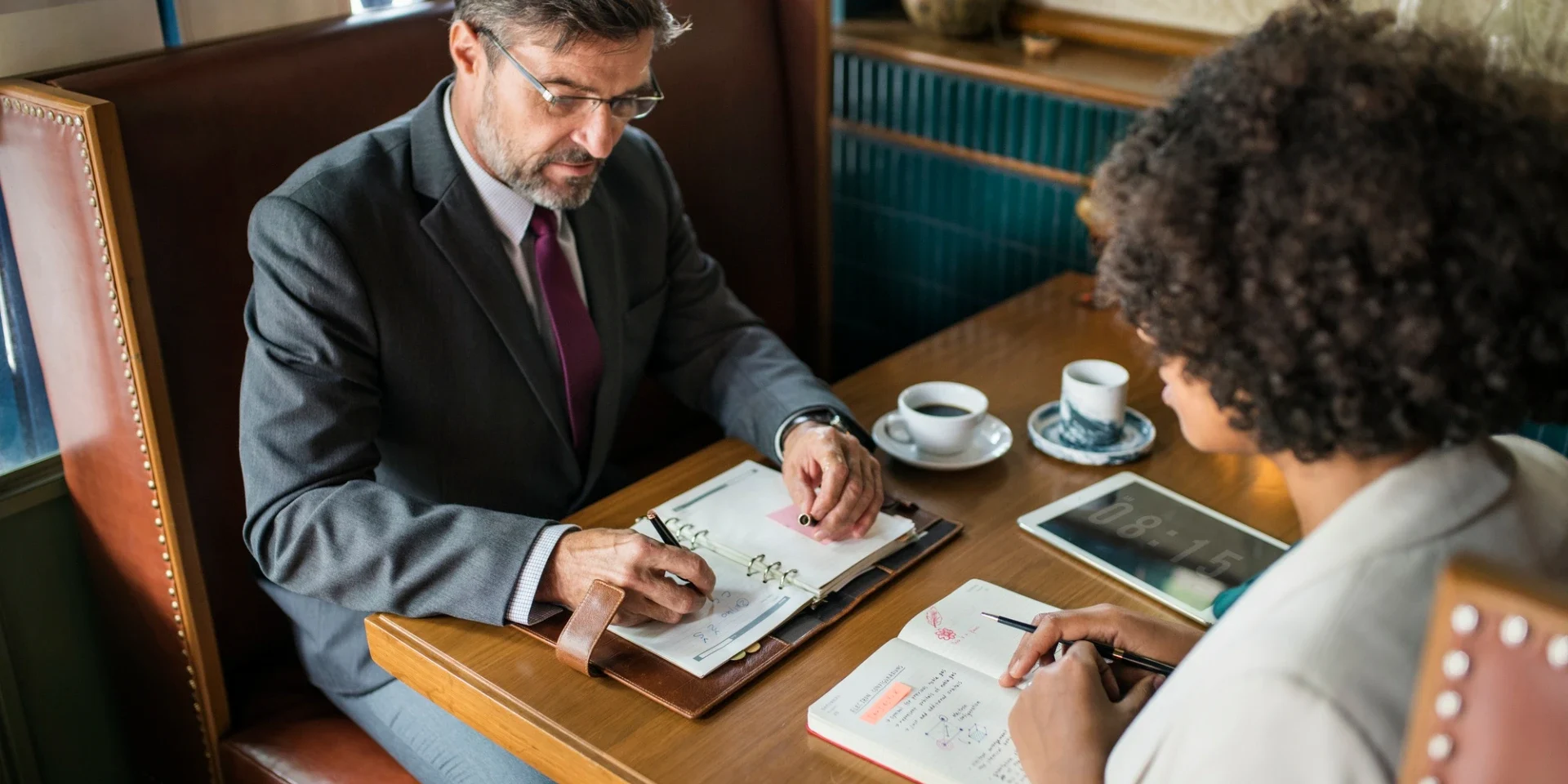 attorney explaining power of attorney documents in Nevada and California