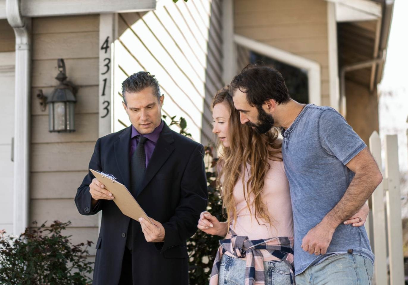 family selling inherited property in Las Vegas with assistance from a real estate attorney