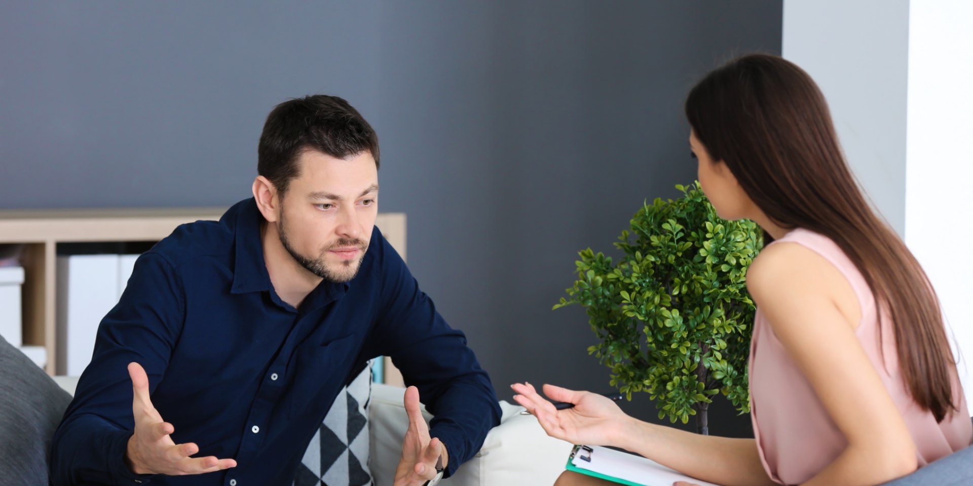unmarried-couple-house-breakup-nevada Former partners discussing what to do with a jointly owned house after separation in Nevada
